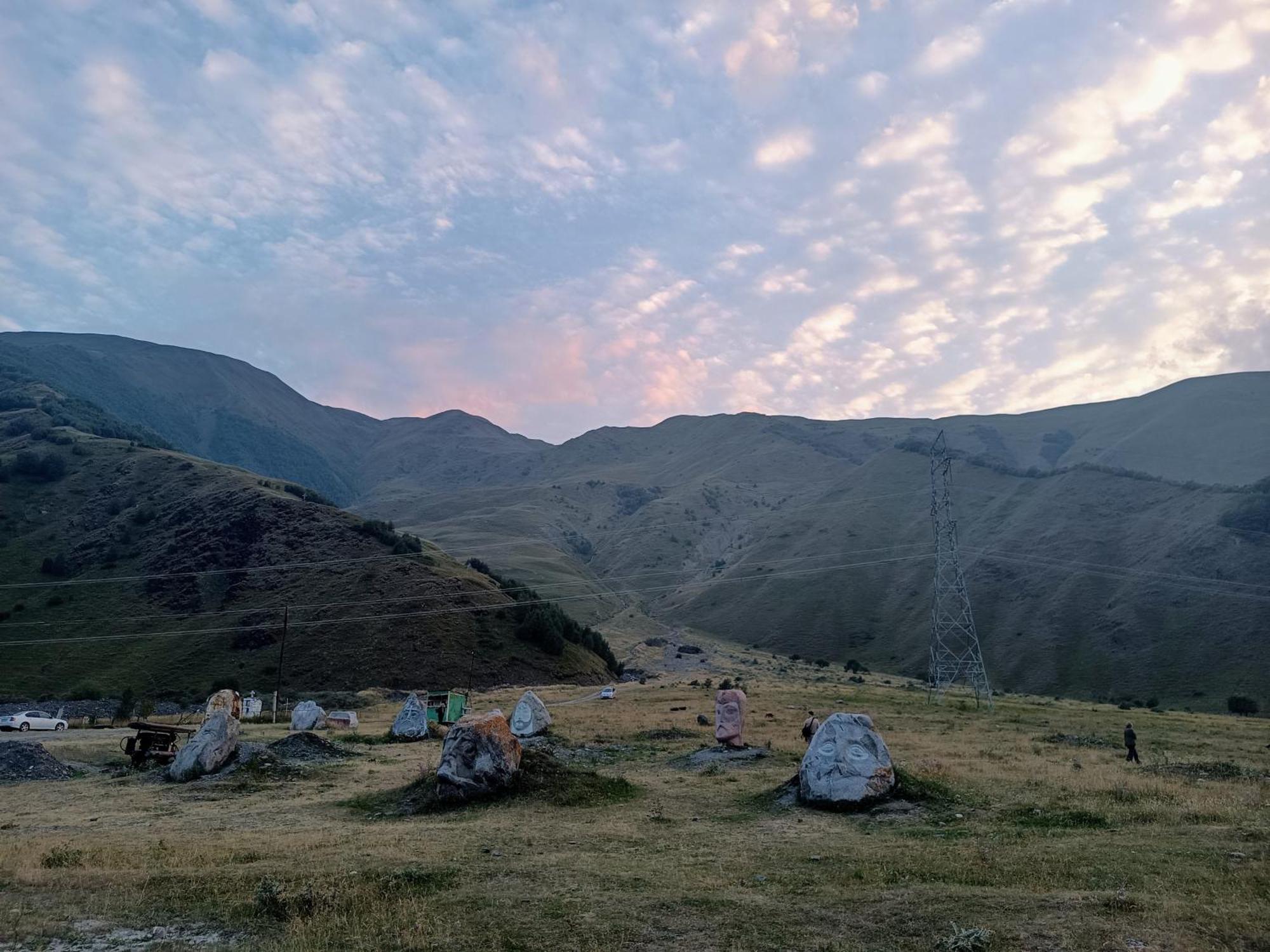 hotel-natali Kazbegi Esterno foto